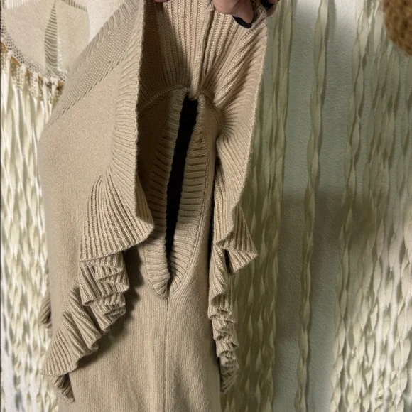 Munthe Eivan Knit Sleeveless Pullover with Ruffle Detail Large - Picture 4 of 12